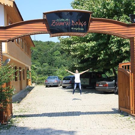 Zumrut Bahce Motel Gokcedere Ngoại thất bức ảnh
