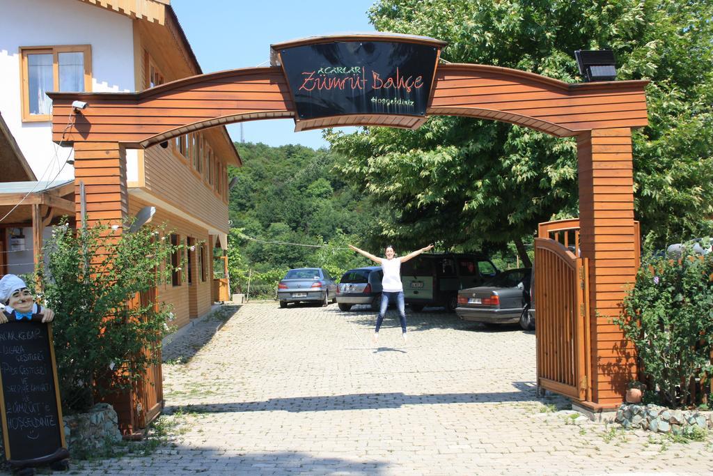 Zumrut Bahce Motel Gokcedere Ngoại thất bức ảnh